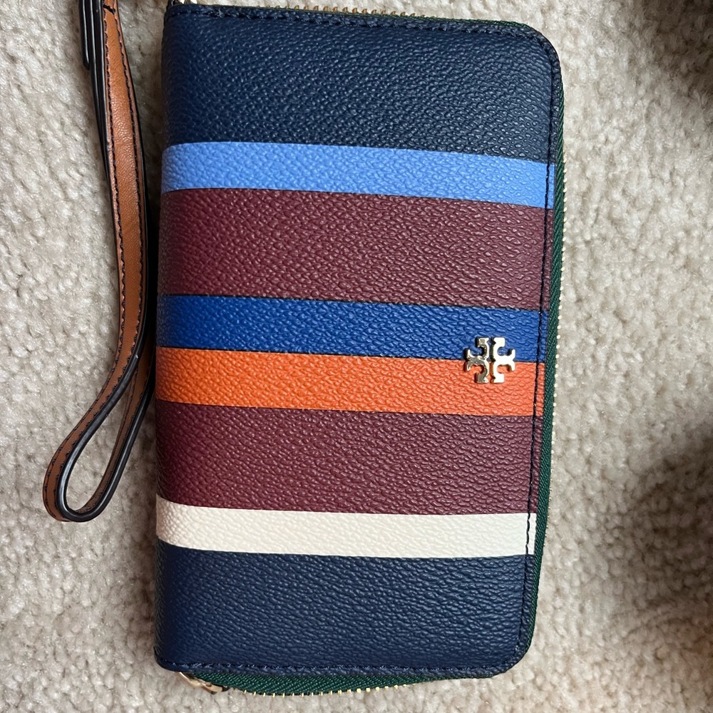 Tory Burch wallet